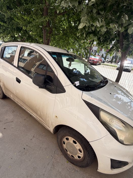 Chevrolet spark 2013
