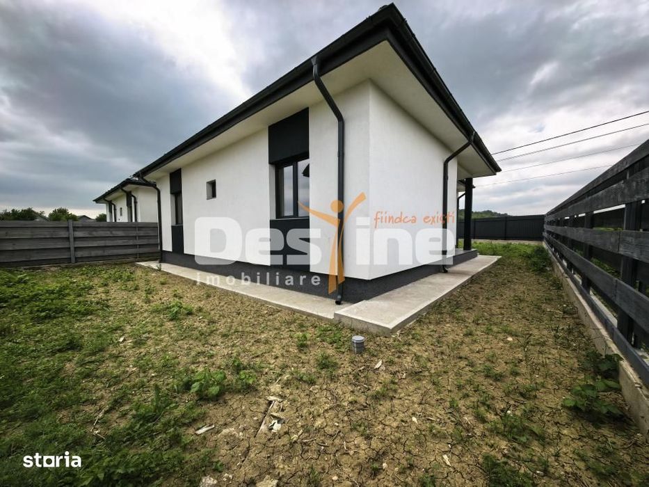 Casă individuală 3 camere 2 bai 313 mp teren Lunca Cetațuii