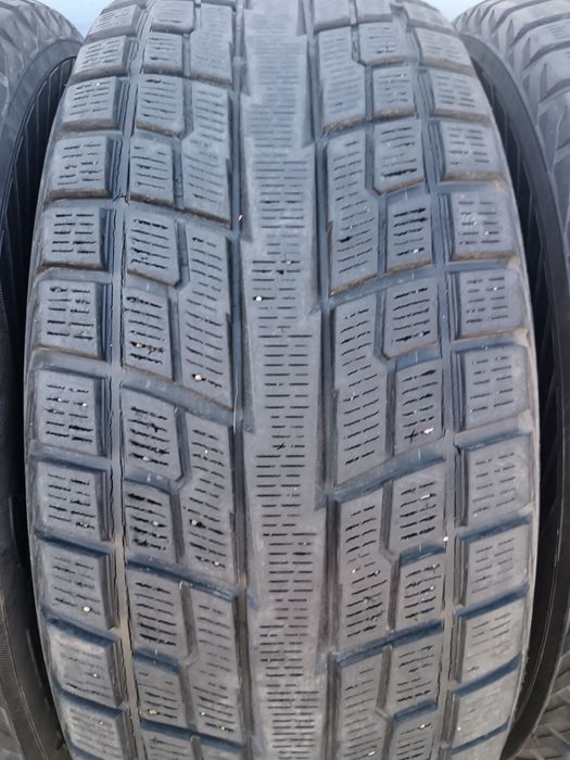 Продам комплект шин 265/65/R17