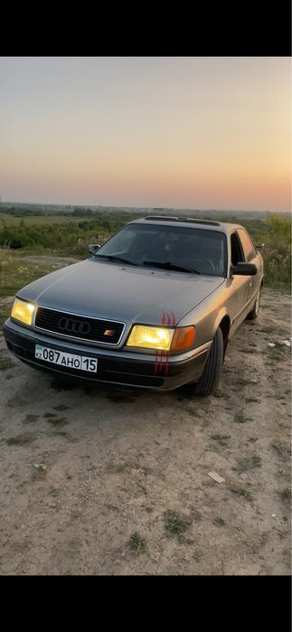 Продам ауди 100 с4