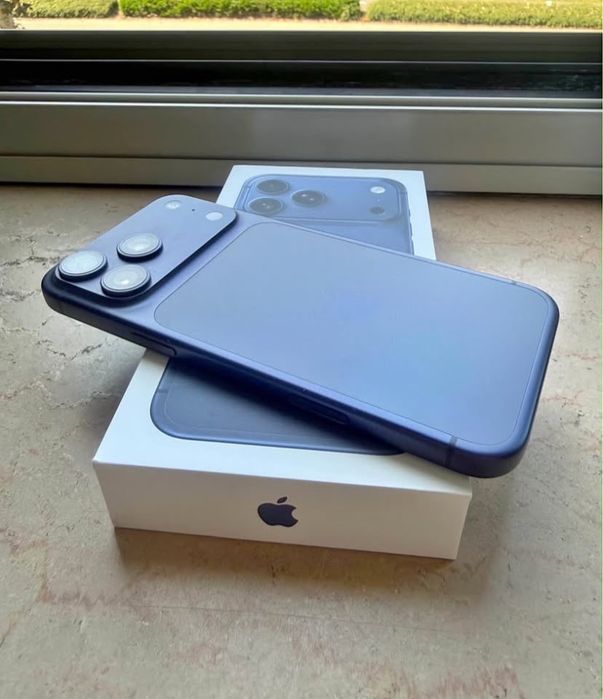 Iphone 17 pro max  256
