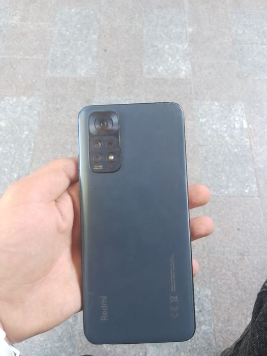 Продам телефон redmi note 11