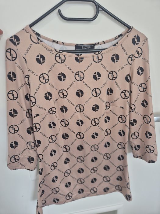 Блуза Alessa  M размер