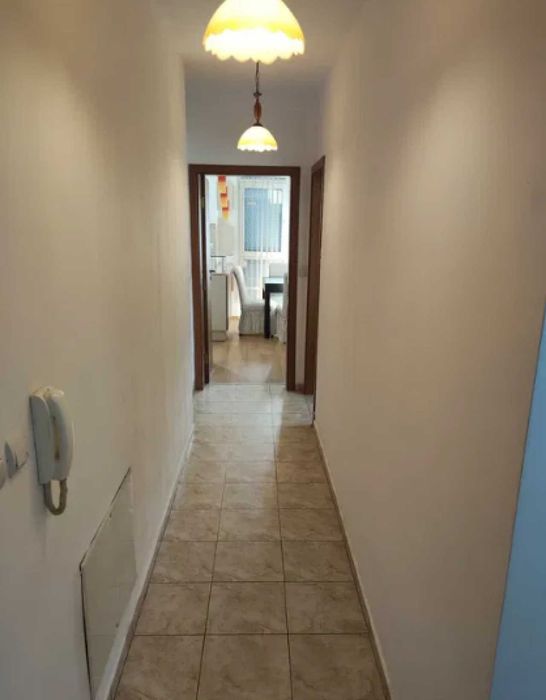 Дава се под наем Двустаен апартамент в Пловдив, Гагарин - 75 кв.м за 350 € - Снимка #5