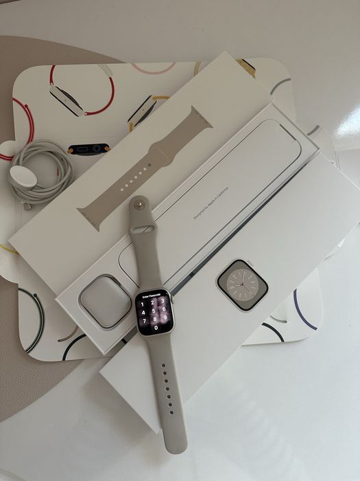 Apple watch series 8 starlight 41 mm