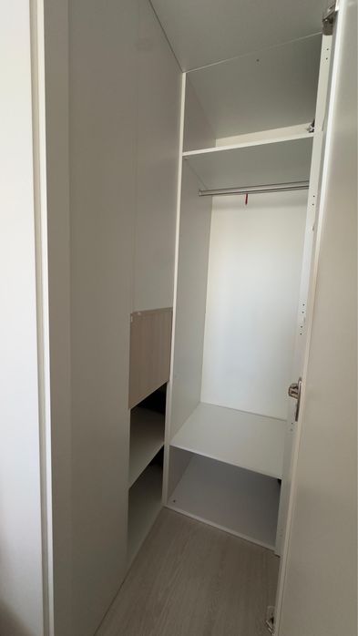 Продам шкаф-гардероб