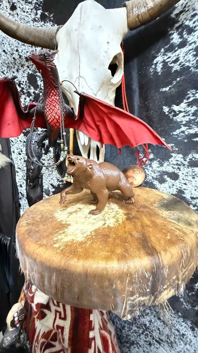 Шаманска фигурка за защита и ритуали – ръчна изработка