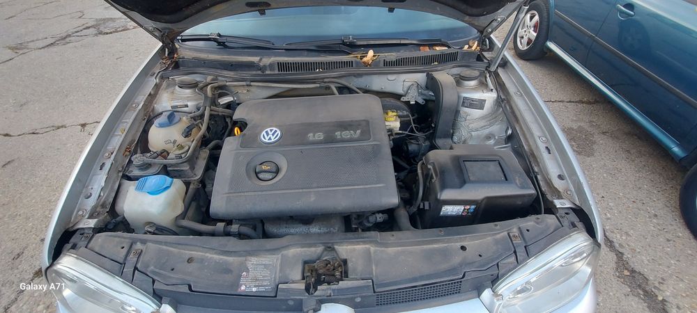 VOLKSWAGEN Golf 2003 — imagine 5