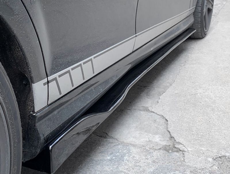 Тюнинг W204 AMG обвес Элероны сплитер диффузор