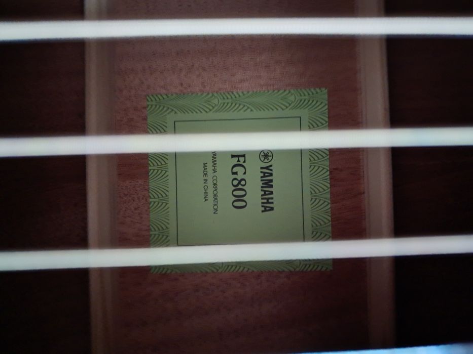 Гитара акустическая