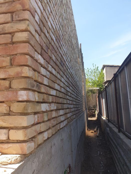 Строительны бригада бар