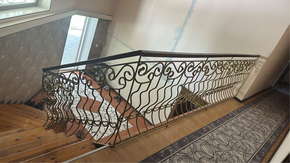 Продается готовая перила, ковка лестницы
