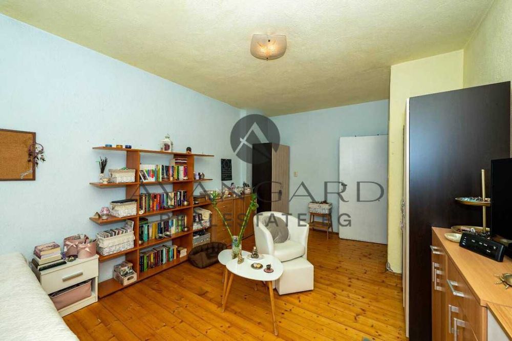 Продава се Многостаен апартамент в Пловдив, Център - 126 кв.м за 1540 €/кв.м - Снимка #2