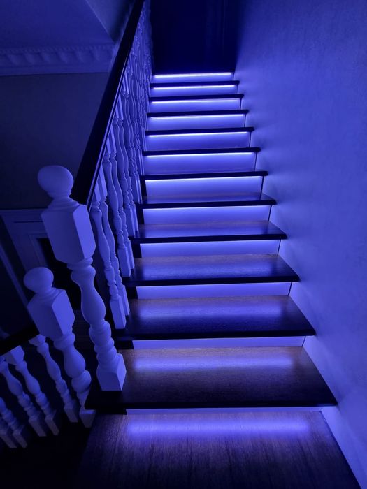 Лестницы дуб, бук, шпон, сосна