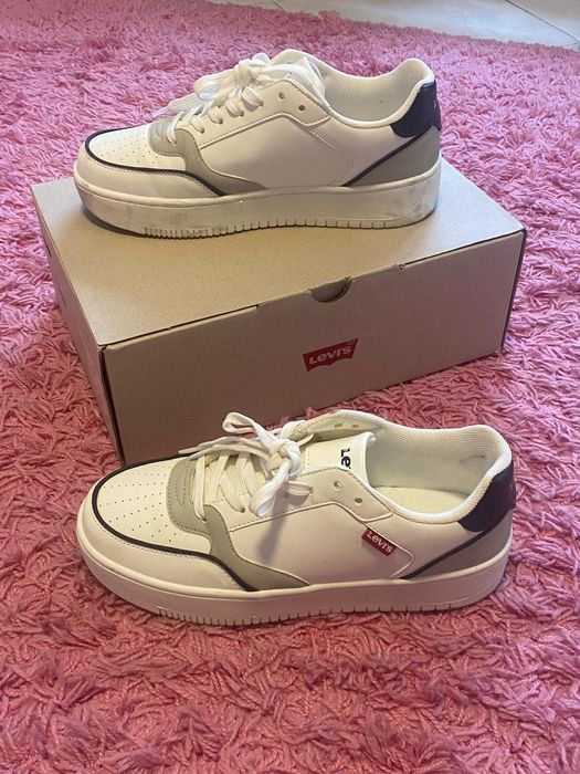 Chaussure femme neuve - Levi’s