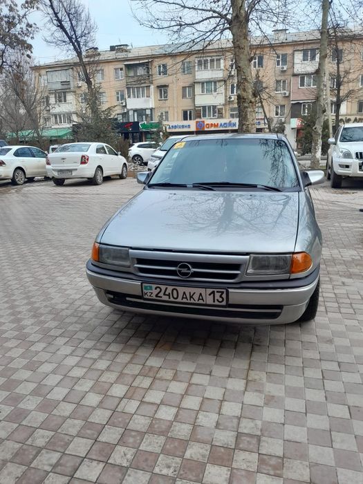 Opel Astra 1994г