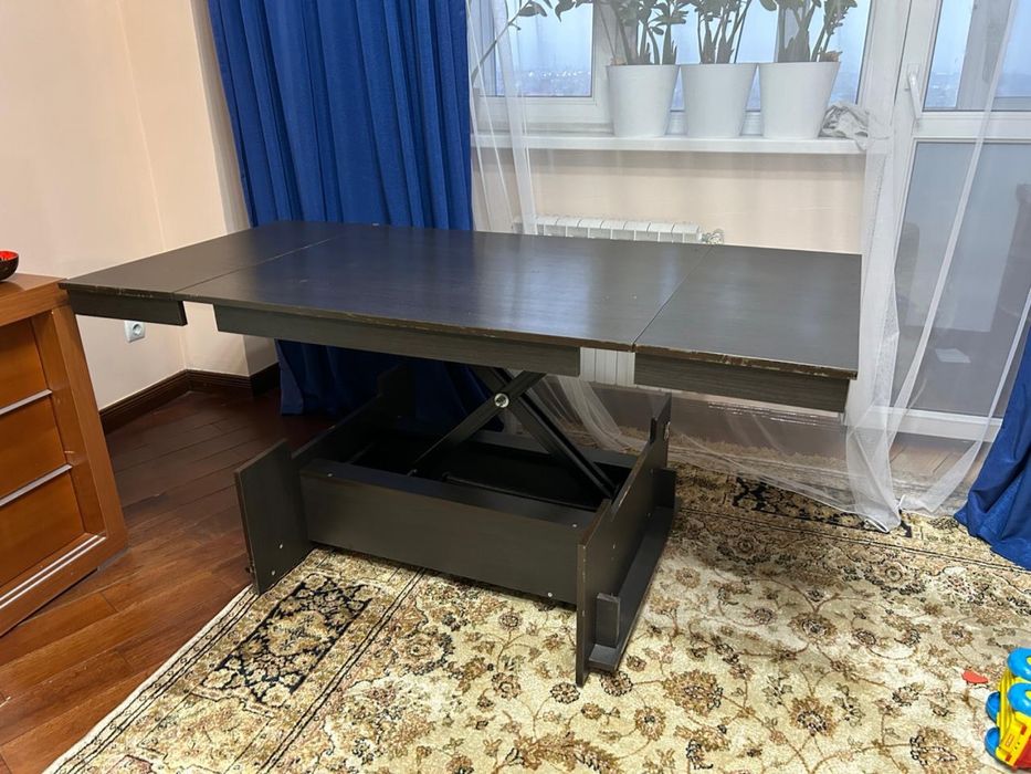 Продаю журнальный стол трансформер