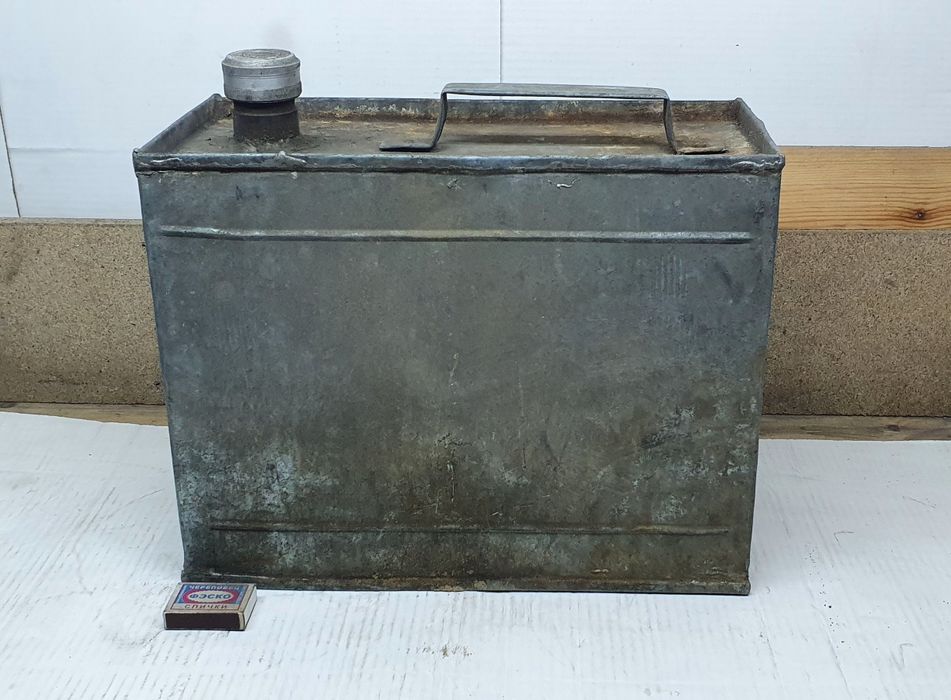 Канистры из оцинковки , Бензо бак