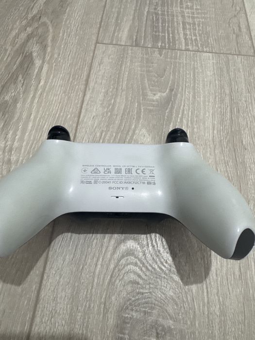 Dualsense оригинал 2 джостика