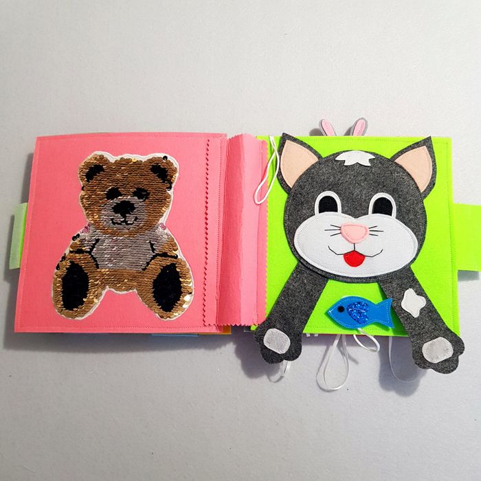 Carte fetru 20x20 cm 8 pagini