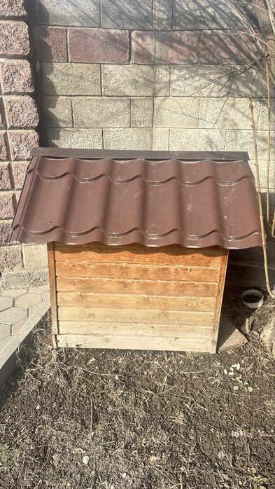 Продается будка для собаки