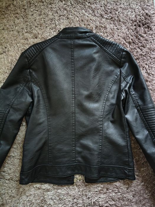 Кожено яке, изкуствена кожа