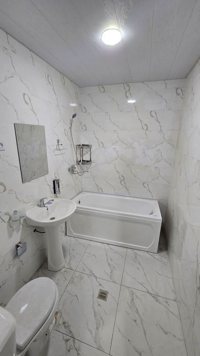 Продаётся Коттедж Сотилади Участка Кибрай Набережные 1.3 сот 245кв