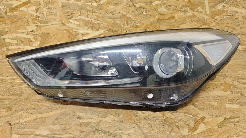 Ляв фар за Хюндай Туксон Hyundai Tucson  LED