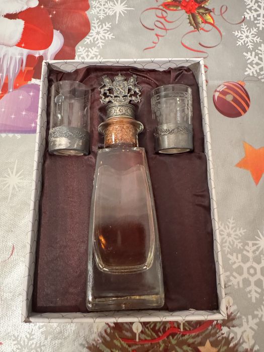 Tacamuri argint si solnite argint