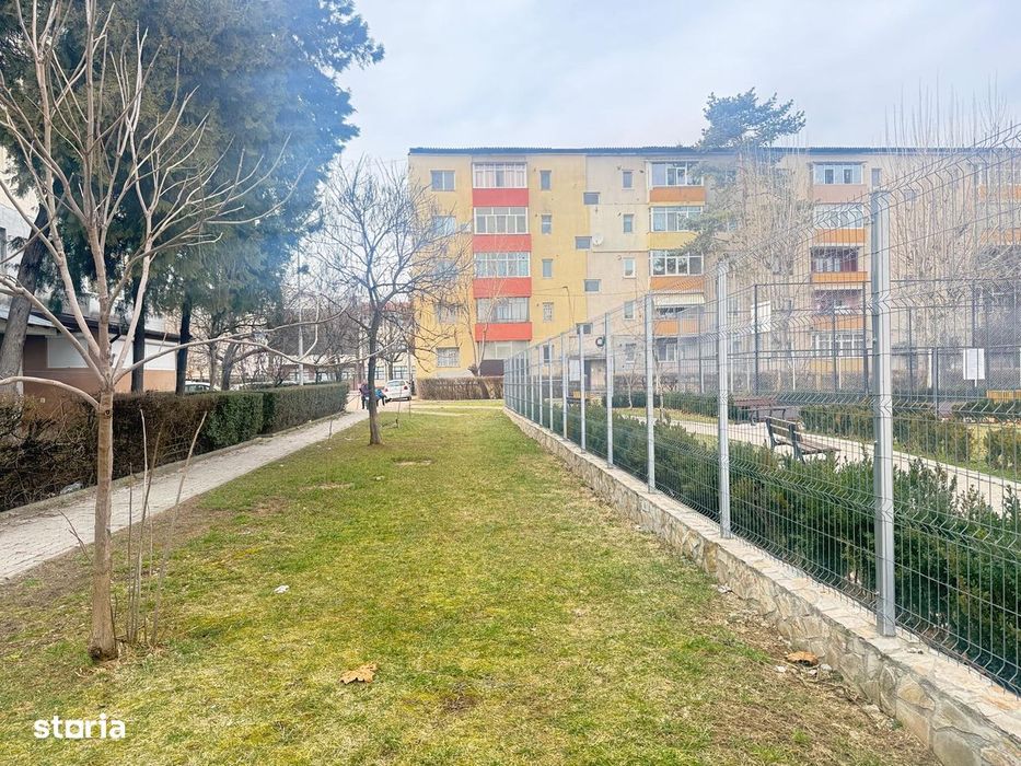 Vanzare apartament 2 camere, mobilat+utilat, Targoviste, micro 9