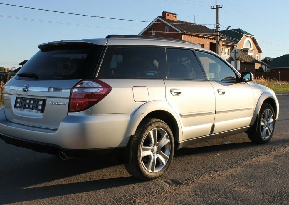 Продам поперечины subaru outback