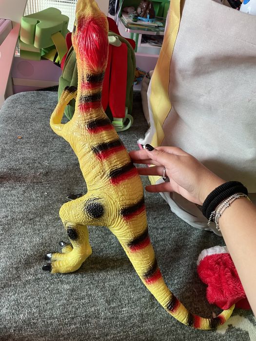 Dinozaur mare cauciuc