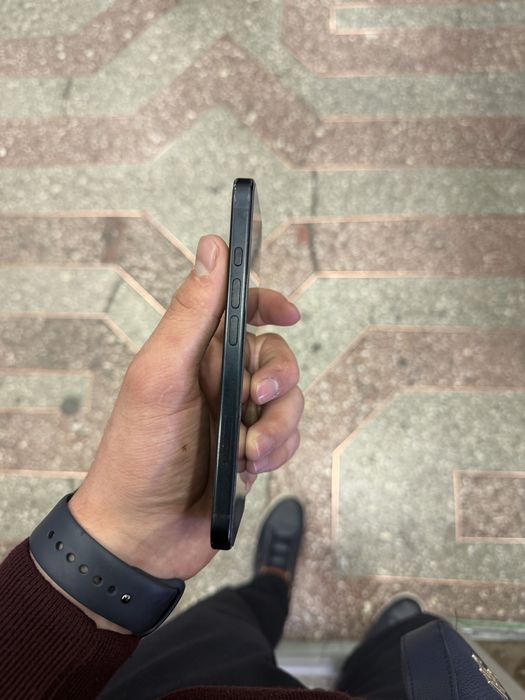 Айфон 16 128 гб.