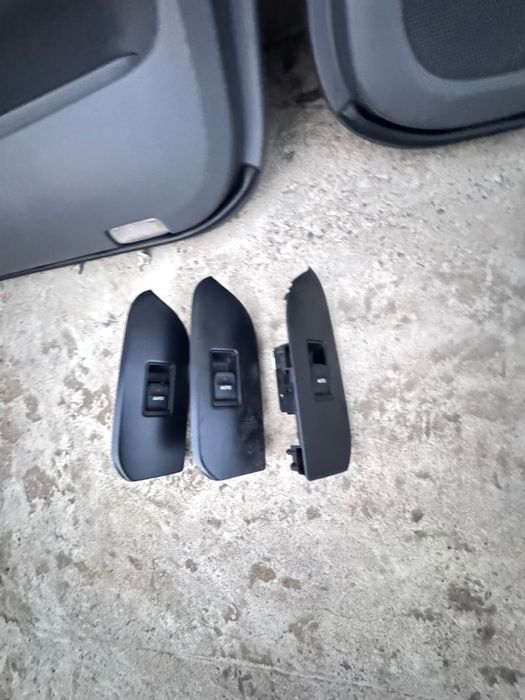 Продам дверные карты