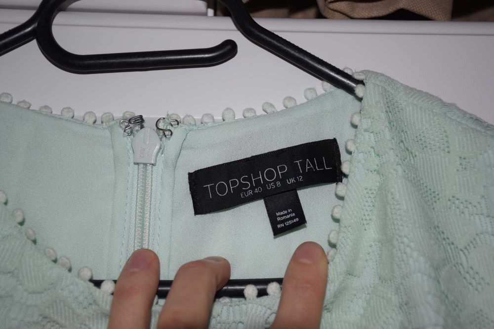 Елегантна красива рокля от фирма TopShop Tall