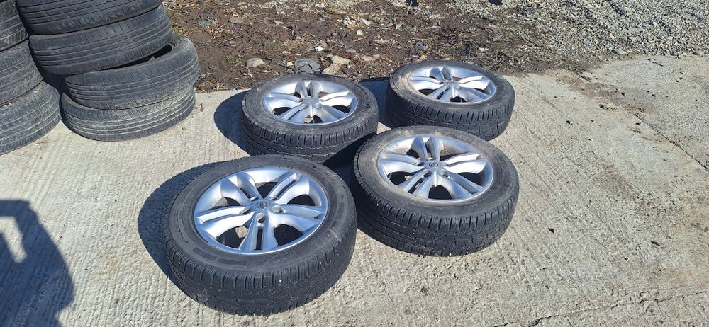 Roata roti jante aliaj Nissan Qashqai 5x114.3 gaura butuc 66.1  Duster