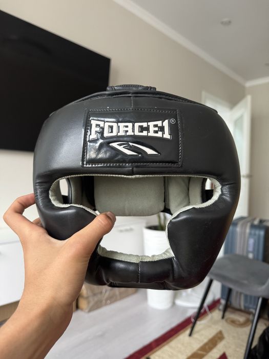 Продам шлем боксеркский шлем