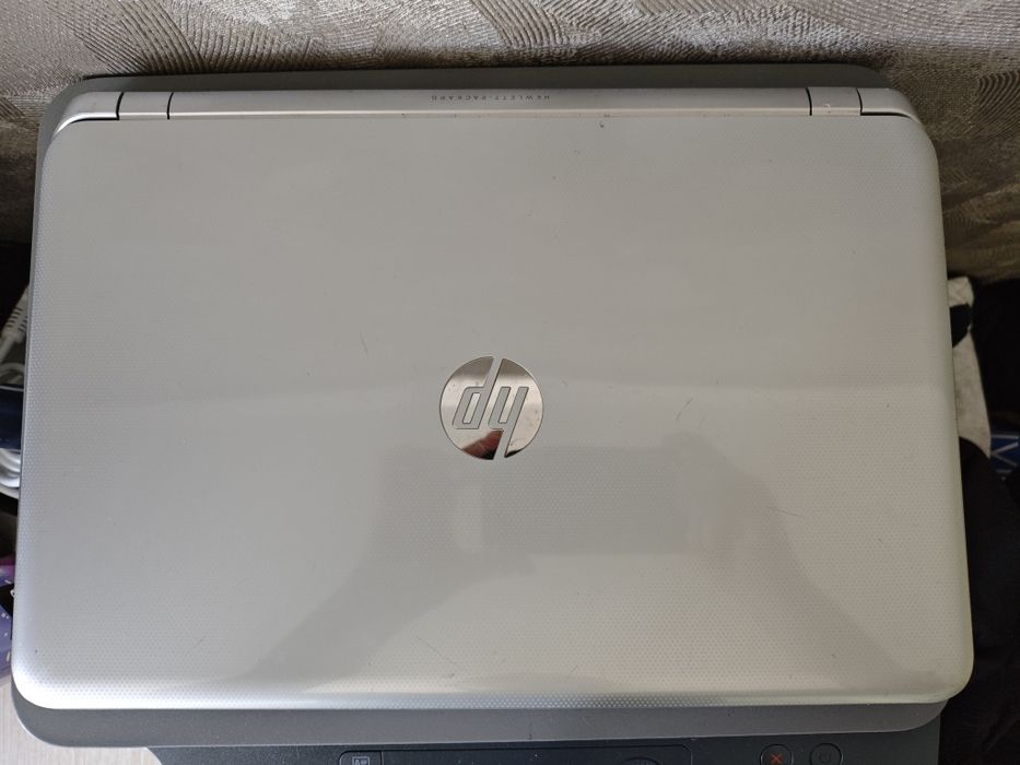 Продам ноутбук hp