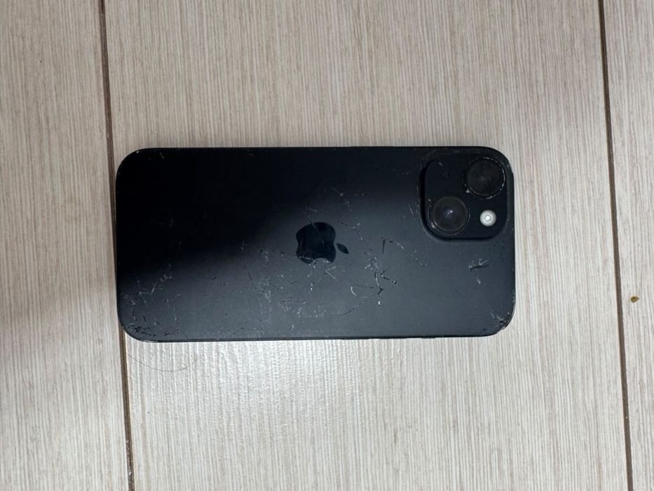 iPhone 15 180k саудасы бар срочно!