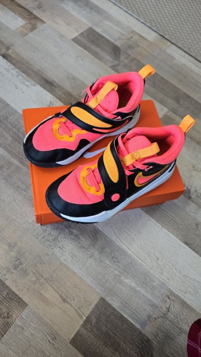 Nike Team hustle d 11 номер 35