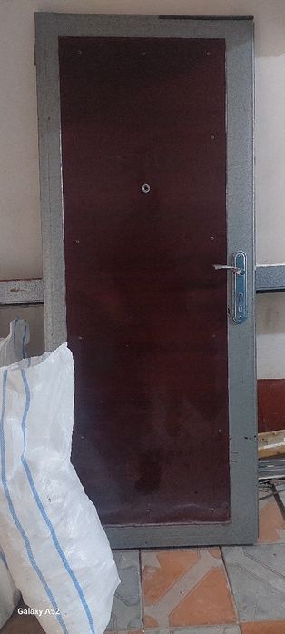 Баккуват темир Эшик ( Дверь  мощный из металла)