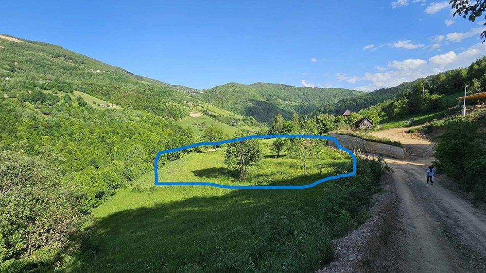 Teren intravilan – Muntele Rece | 1.812 mp | Priveliște panoramică