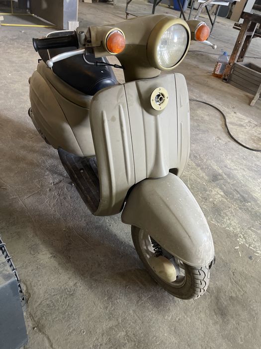 Suzuki Verde Ретро Скутер