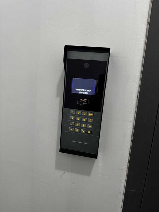 1-к Левый берег продам.