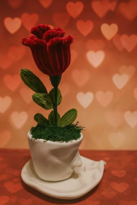 Цветни подаръчета за 8 март