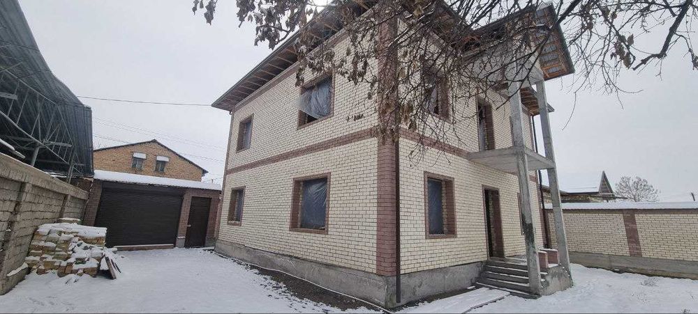 Продаётся участок с домом ( коробка) Яшнабадский р. мах.Мохирлар