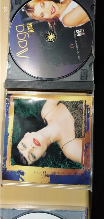 СД и МП 3 диски с хорошей музыкой..