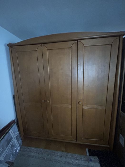 Pat matrimonial + dulap Lemn masiv Dormitor