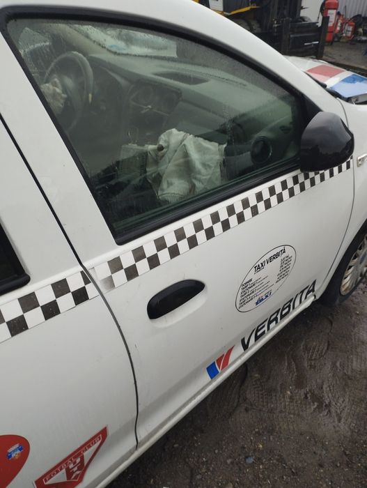 Ușa stânga dreapta fata spate Dacia Logan 2