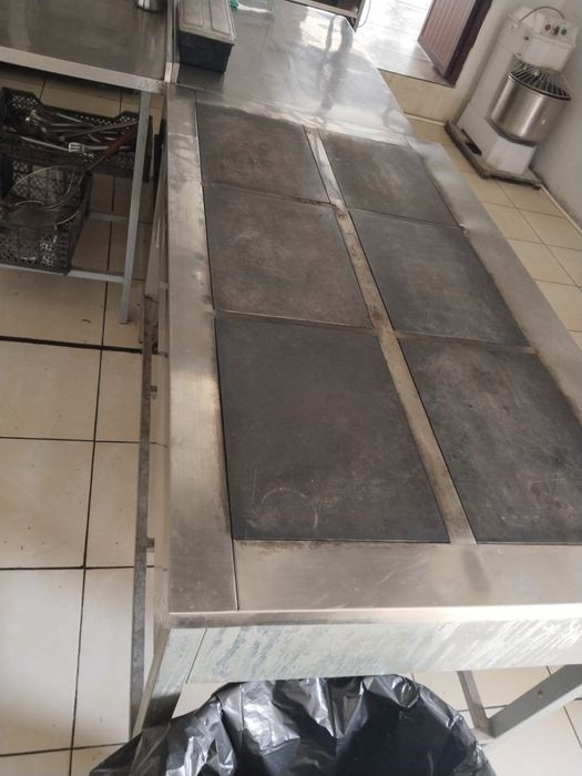 Кафедаги шу нарсаларни сотаман Яна бошка нарсалар хам бор